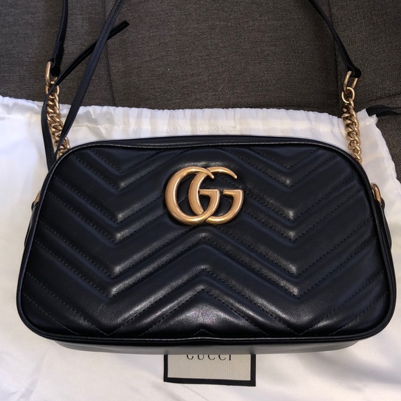 Gucci GG Marmont Small Matelassé Shoulder Bag and GG Marmont Card Case Wallet - Picture 2 of 16